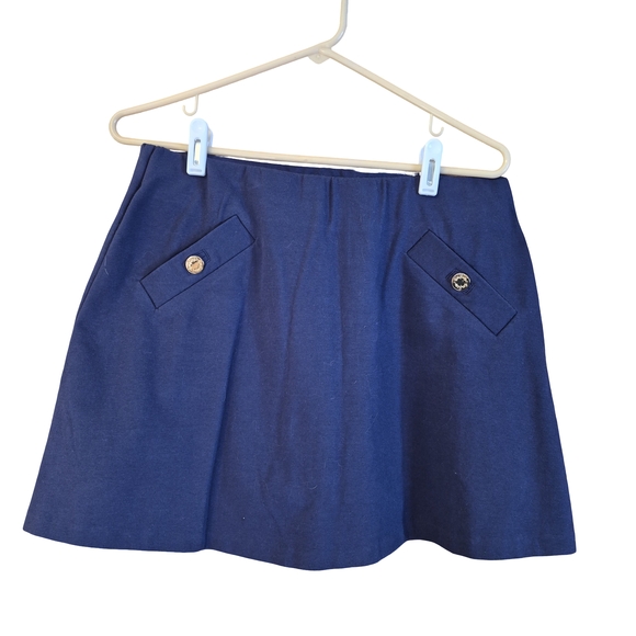 Lilly Pulitzer Navy Mini Skort with Gold Buttons - Picture 5 of 9